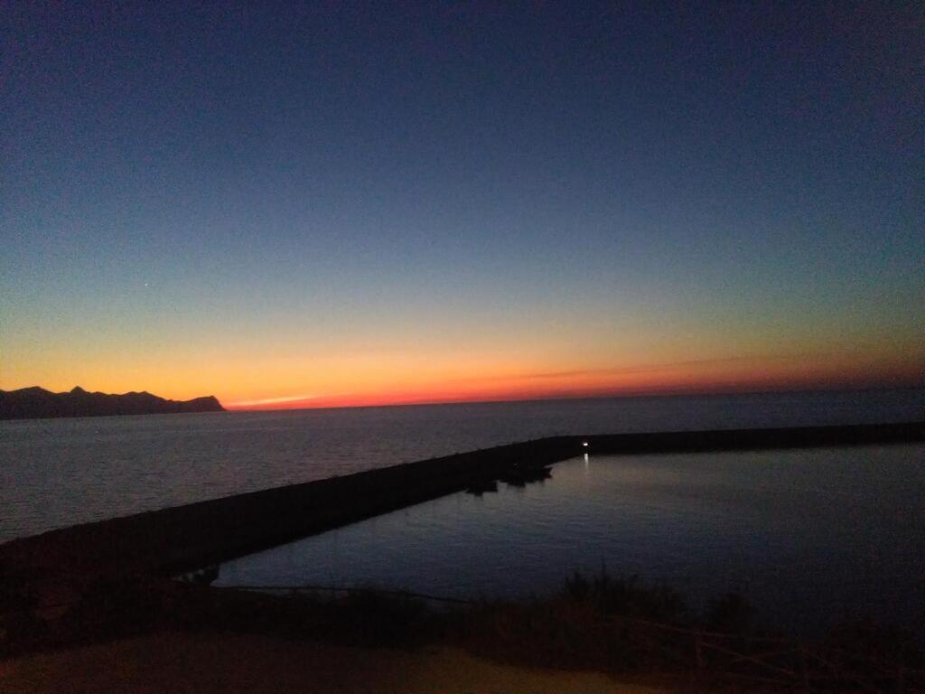 La Stanza Vicino Al Mare , Una Camera Da Letto E Bagno Con Balcone Vista Mare Apartment Balestrate Exterior photo